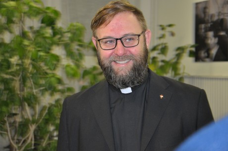 „Sötétségből újra a fényre jutni” - beszélgetés Tornyai Gábor atyával